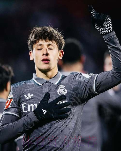 居莱尔在皇马近十次助攻中 有9次都是投喂姆巴佩 居莱尔在皇马近十次助攻中 有9次都是投喂姆巴佩